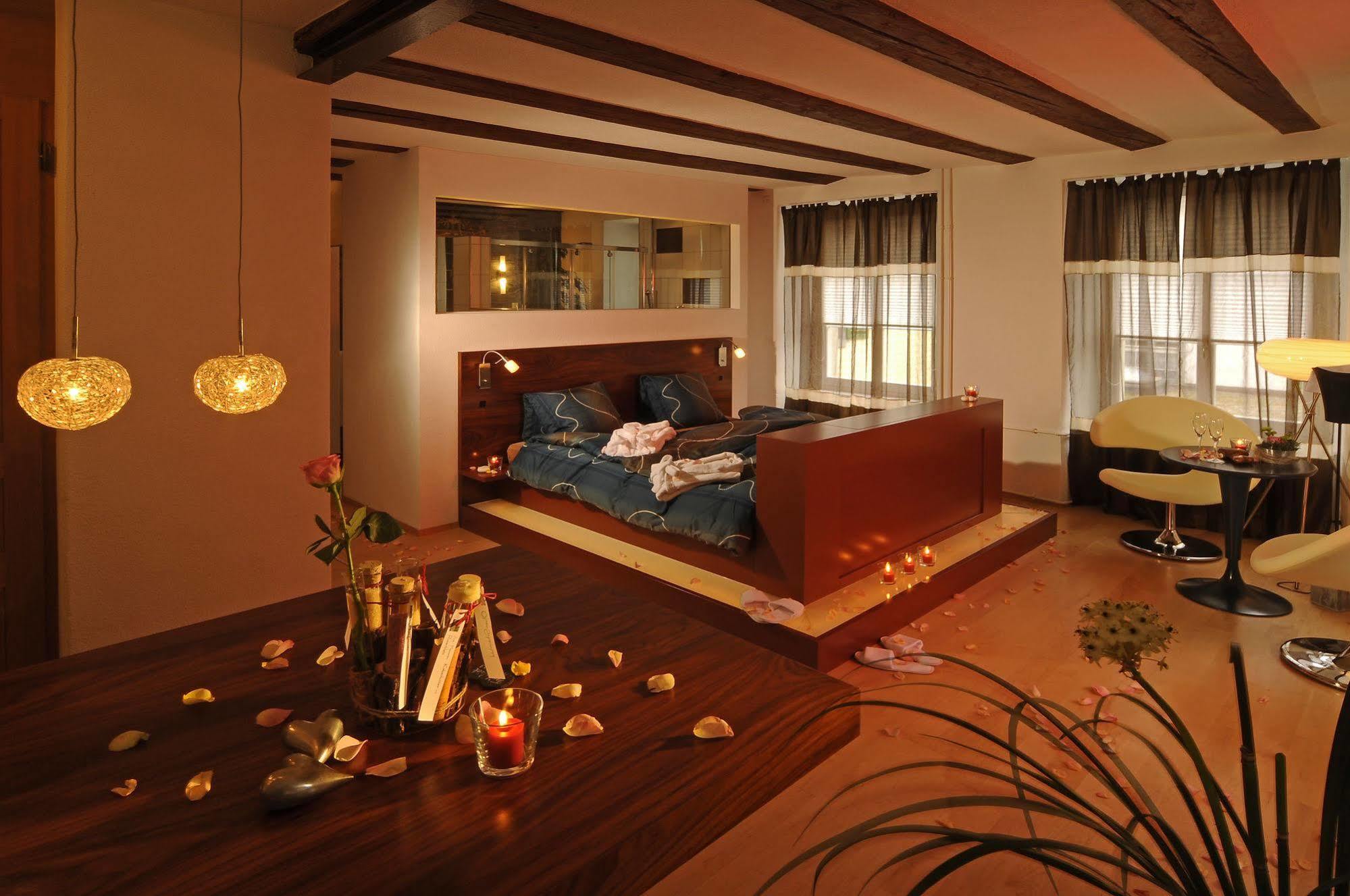 Hotel Krone Sihlbrugg Sihlbrugg Dorf Esterno foto